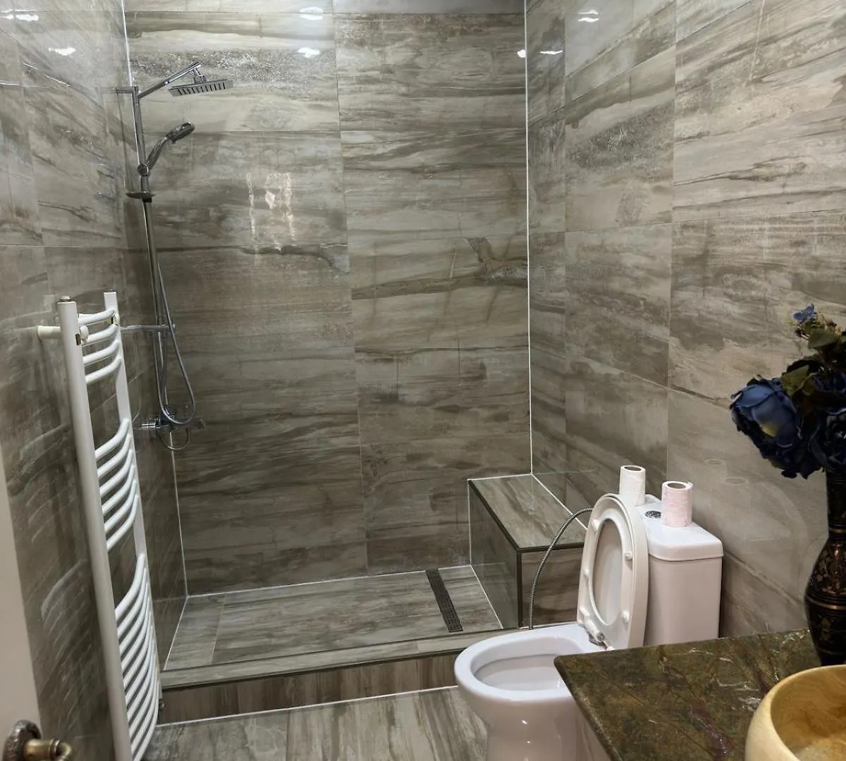 Apartamento Charming Private House Dolidze Tiflis Habitación en casa particular